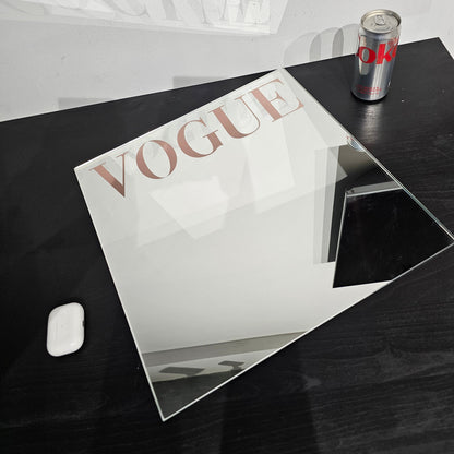 VOGUE MIRROR