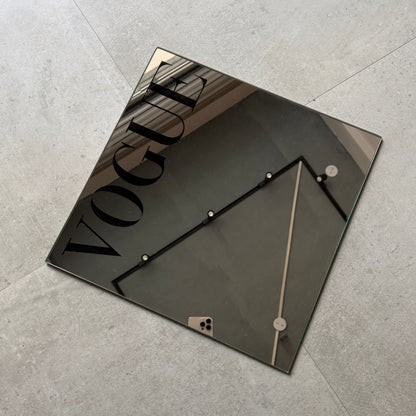 VOGUE MIRROR