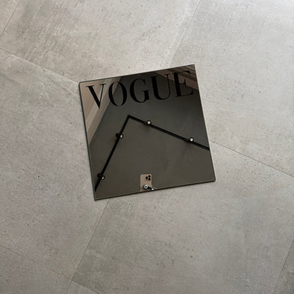 VOGUE MIRROR