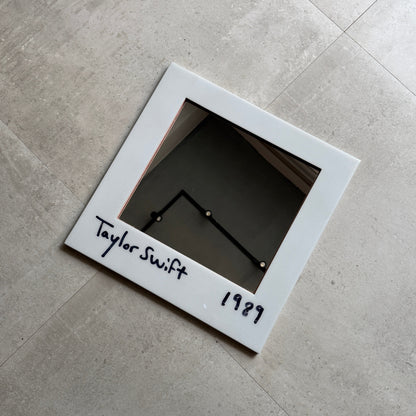 1989 MIRROR