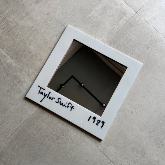 1989 MIRROR