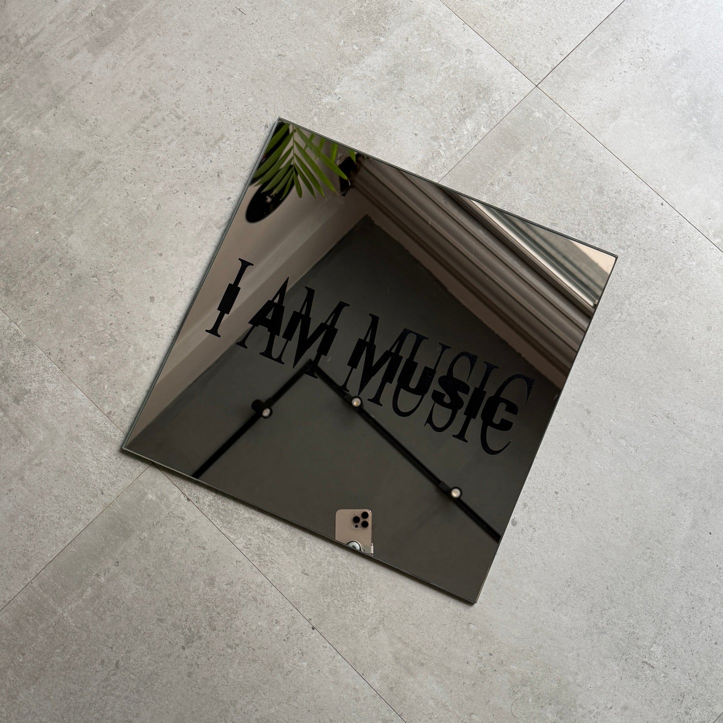 IAMMUSIC MIRROR