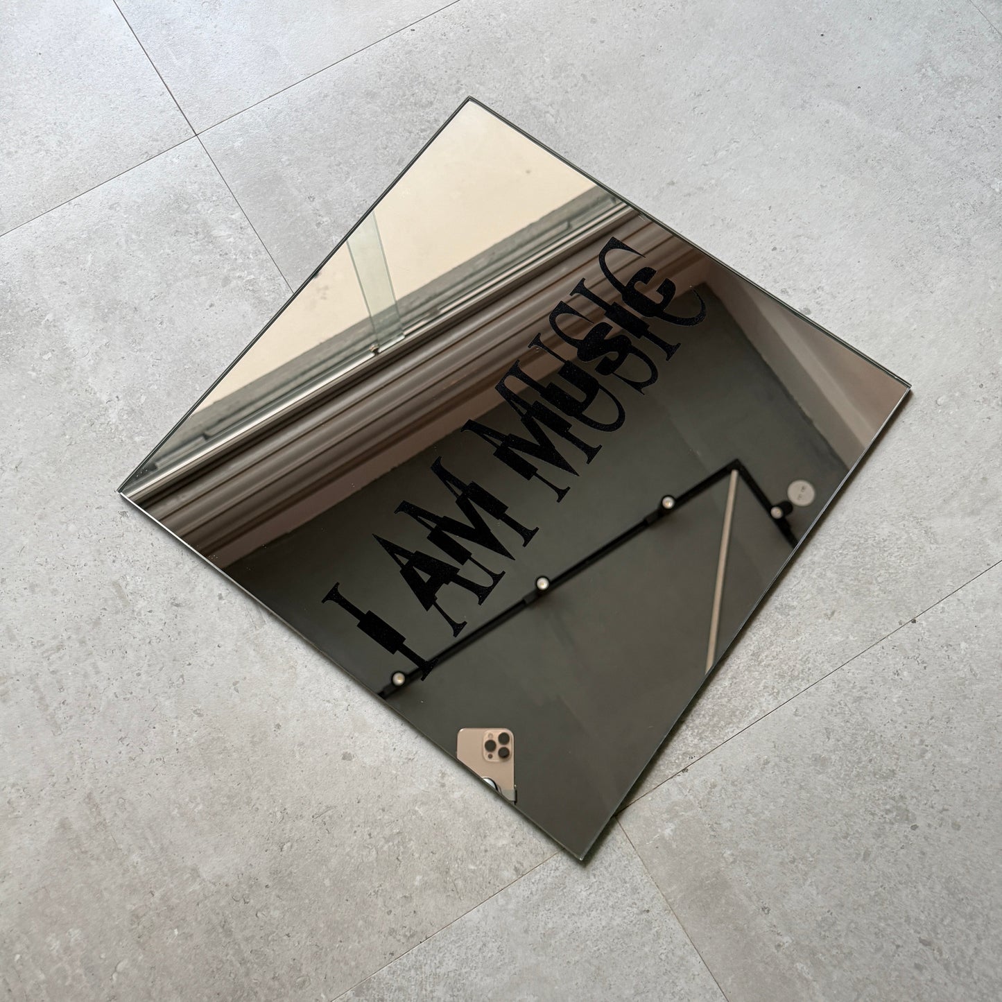 IAMMUSIC MIRROR