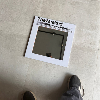 HOUSE OF BALLOONS MIRROR