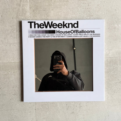 HOUSE OF BALLOONS MIRROR