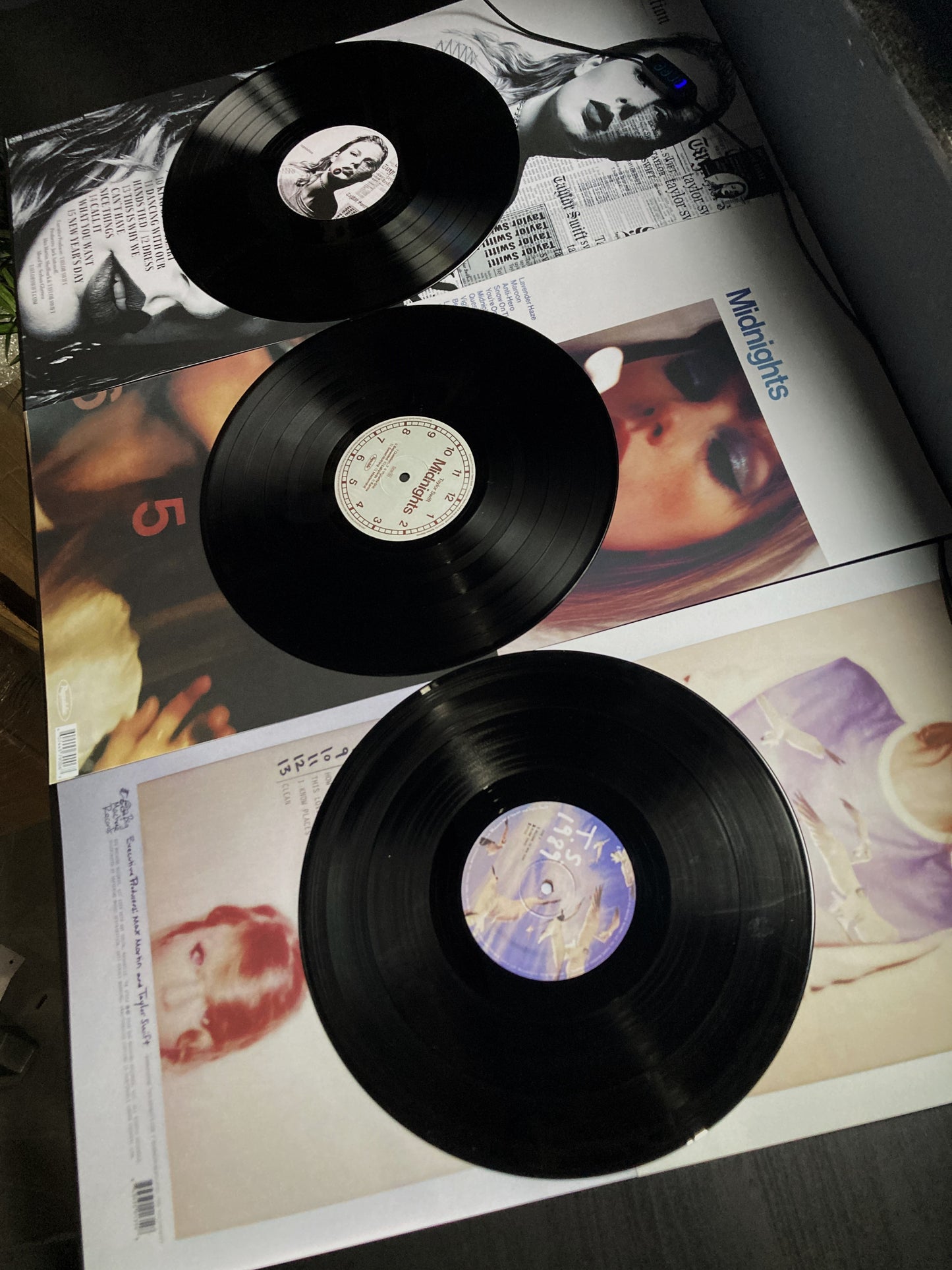 VINYL RECORDS - TAYLOR SWIFT