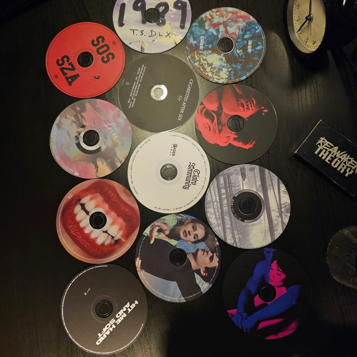 MUSIC CD DECOR SET - SOFTCORE