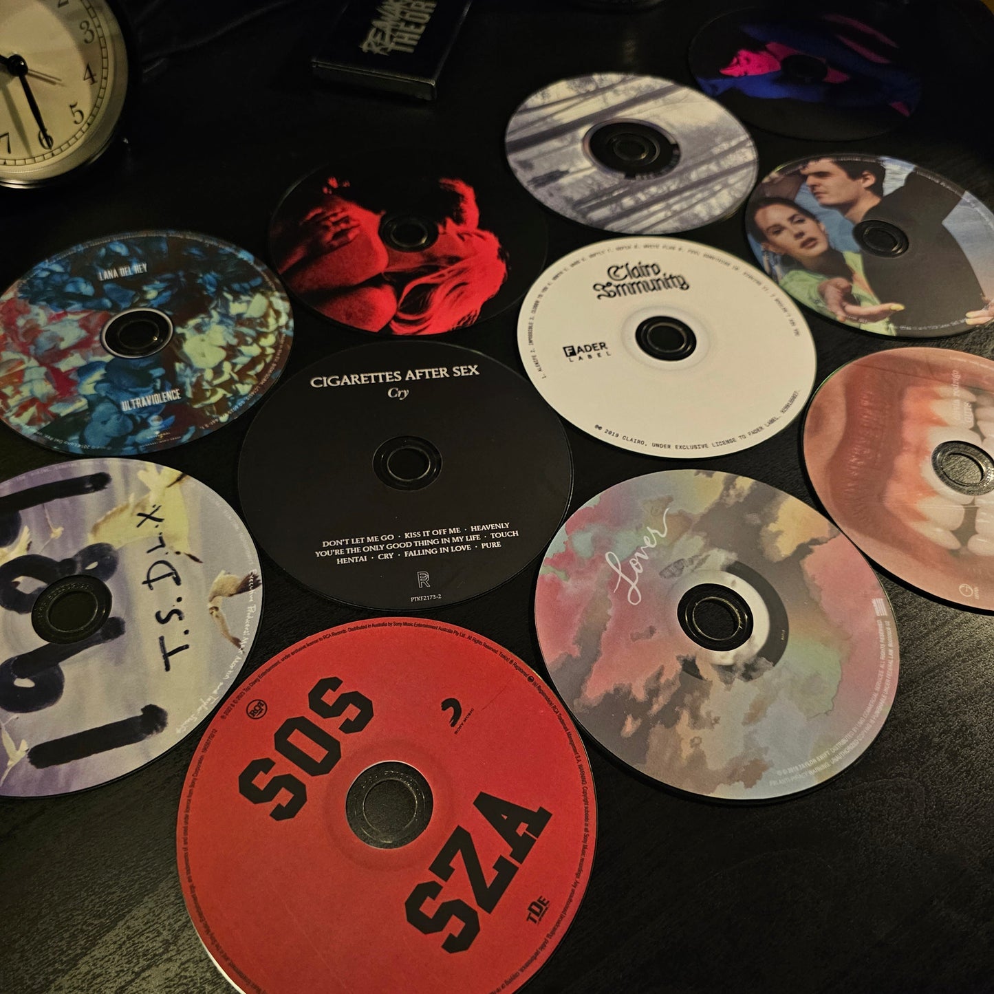 MUSIC CD DECOR SET - SOFTCORE